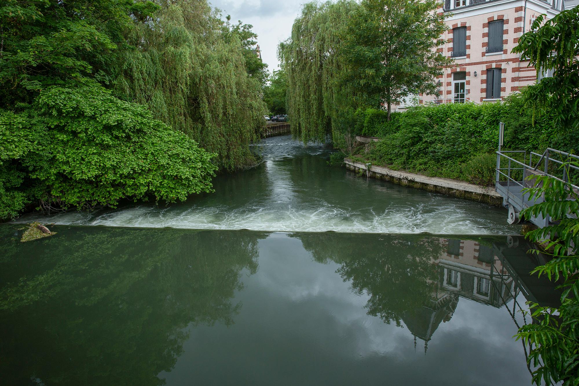 The Originals Access, Hotel Bourges Gare Экстерьер фото