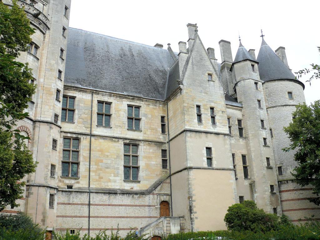 The Originals Access, Hotel Bourges Gare Экстерьер фото